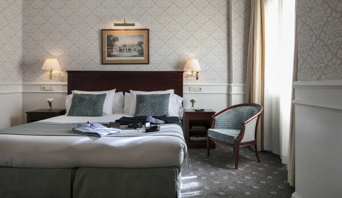Hotel Emperador Madrid image 2
