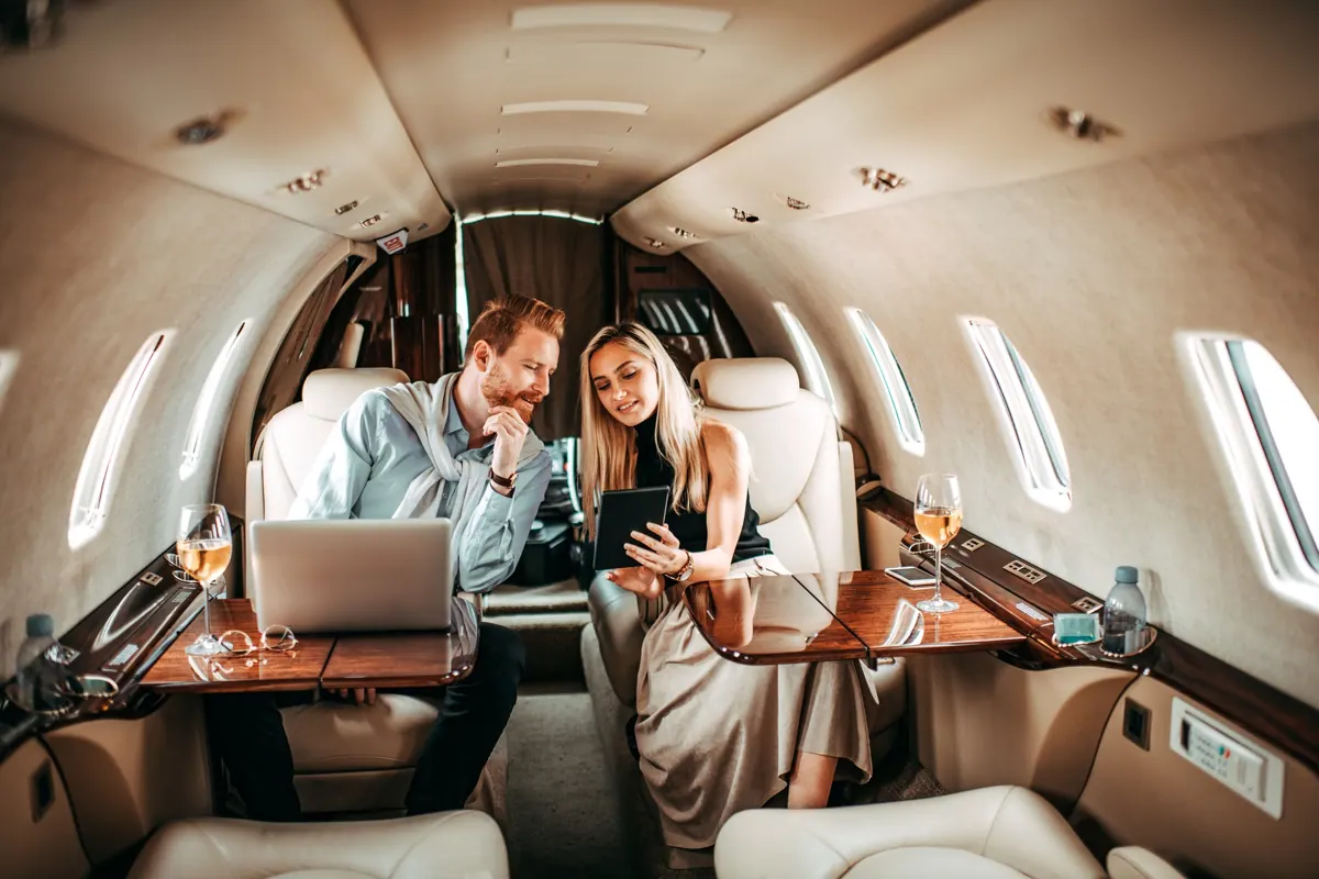 PrivateJet.com image 3